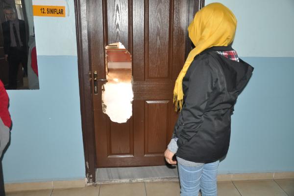 Şehide mevlit okutmak için toplanan parayı çaldılar