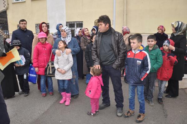 Okulda öğretmen- veli tartışmasına polis müdahalesi