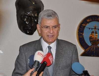 Volkan Bozkır ABD'ye gitti