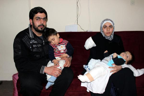 Suriye’deki savaştan kaçan anne, kazada kolunu kaybetti