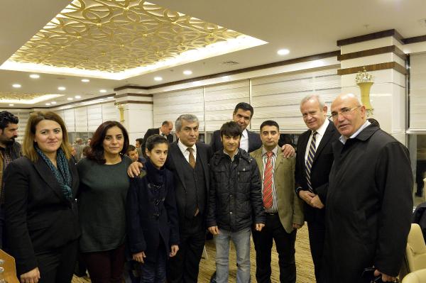 TEOG'da başarı gösteren Sur mağduru öğrencilere Şişli Belediyesi'nden burs
