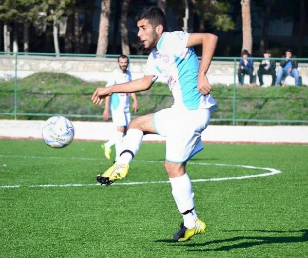 Genç futbolcu motosikler kazasında öldü