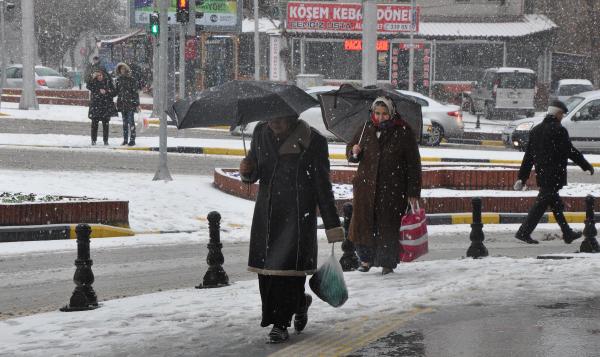 Gaziantep'te kar yağışı