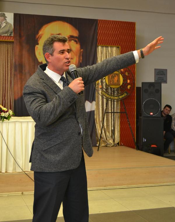 Feyzioğlu: İktidara alternatif olmayı düşünen bir siyasi partinin varlığına inanmıyorum