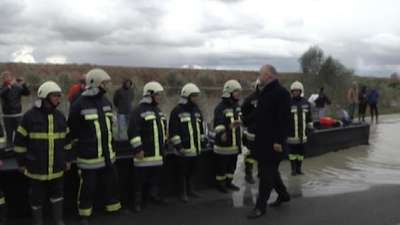 Arnavutluk’ta 13 bin 500 metre karelik alan su altında kaldı