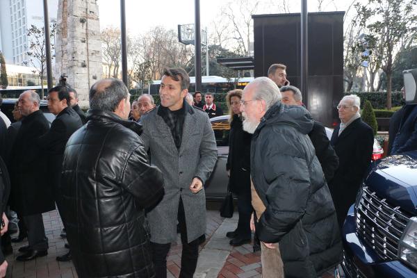 Koç ailesine taziye kuyruğu