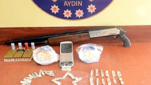 Uyuşturucu operasyonunda 1'i Suriyeli 2 kişiye tutuklama