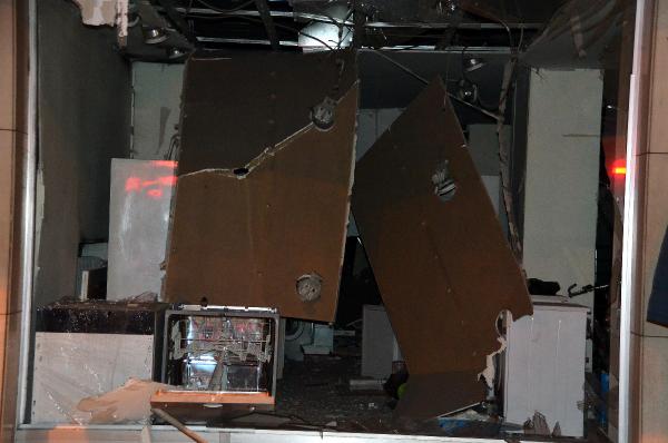 Beyaz eşya deposunda patlama: 1 ölü