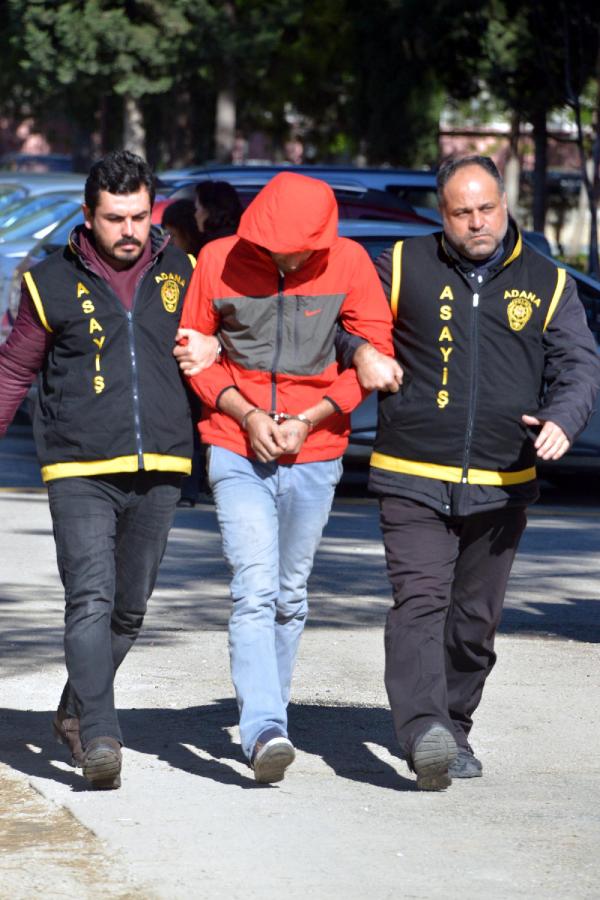 Cüzdan hırsızı yakalandı