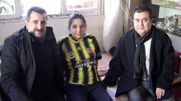 Felçli Rabia'ya Fenerbahçe'den moral ziyareti