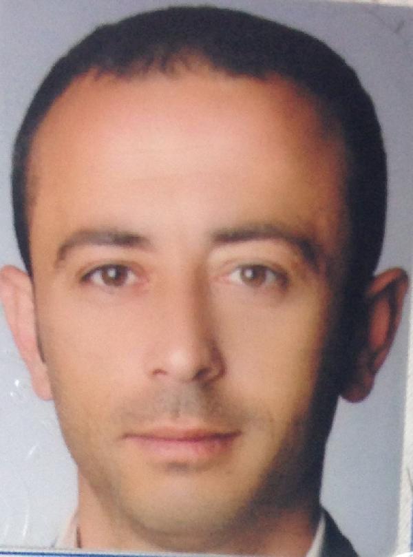 Kardeşinin görüşmesini istemediği arkadaşını bıçaklayarak öldürdü