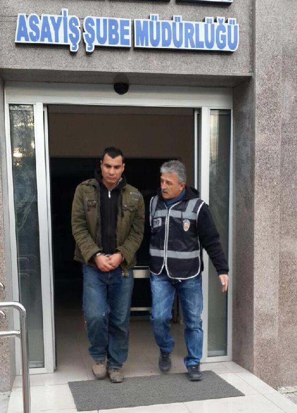Cinayeti işaret diliyle anlattı