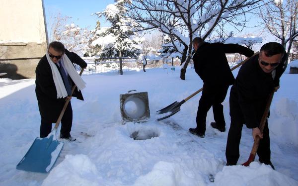 Kayseri'de 300 yıllık 'Kar Kuyuları' geleneği sürdürülüyor