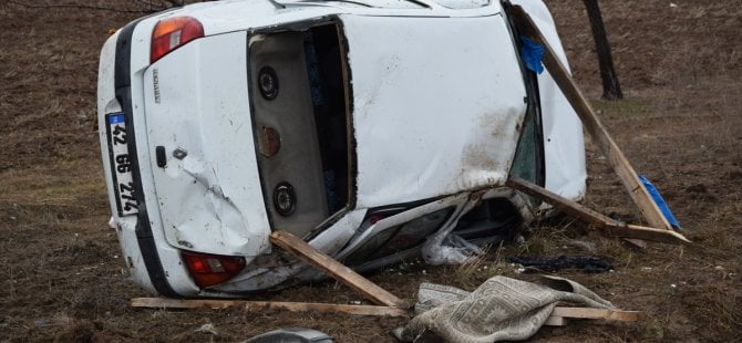 Cenazeye gelen gurbetçi çift kaza yaptı: 1 ölü