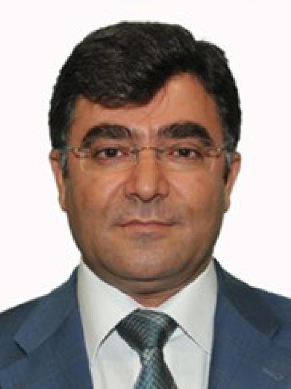 Vali yardımcısı çocuklarıyla karakolluk oldu