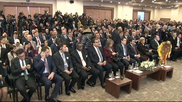 Kültür ve Turizm Bakanı Ünal'dan "terör" açıklaması