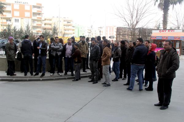 İşten çıkarılan hastane çalışanlarından eylem