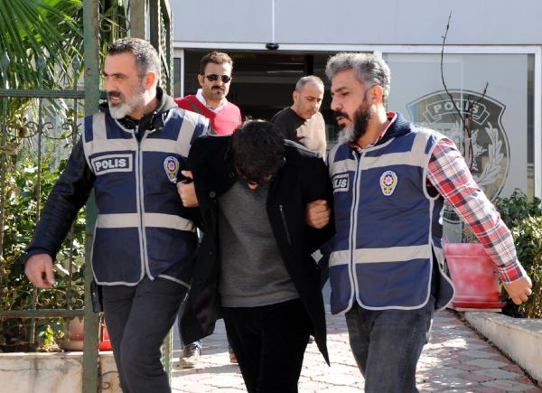Hırsızlık çetesine operasyon: 4 gözaltı