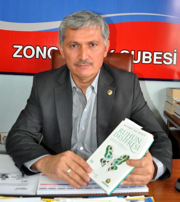 Liselilere dağıtılan kitap Zonguldak'ı karıştırdı