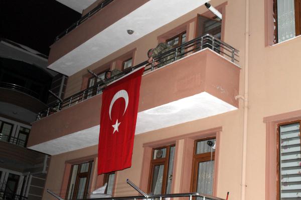 Erzincan'da şehit ateşi düştü