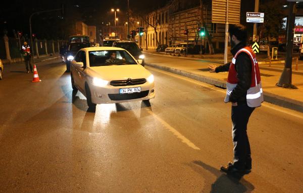 İstanbul'da helikopter destekli asayiş uygulaması
