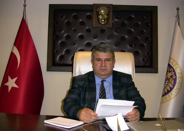 Dekan Ertaş: Gömük veya çürük diş sinüzit nedeni olabilir