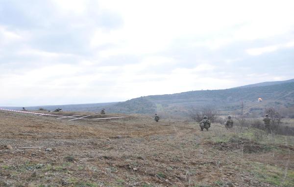 2'nci Ordu'dan hedeflere tam isabet