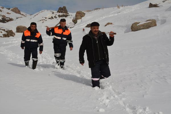 Su şebekesinin tamirine kar engeli