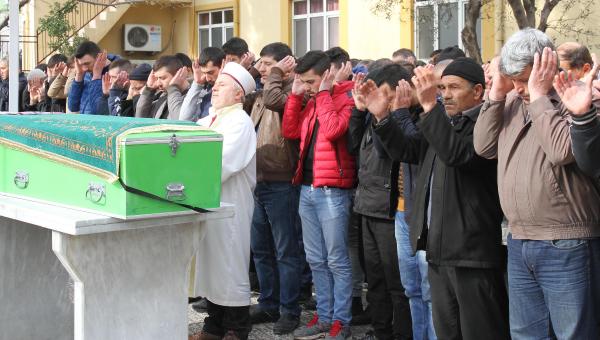 Kaza kurbanları toprağa verildi