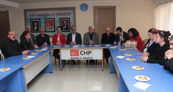 CHP'li Öztunç'tan, Bülent Arınç'a: Çık her şeyi anlat