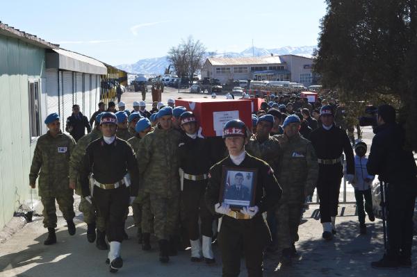 Cizre şehitleri için uğurlama töreni