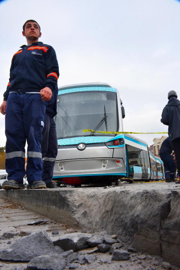 Konya'da tramvay raydan çıktı