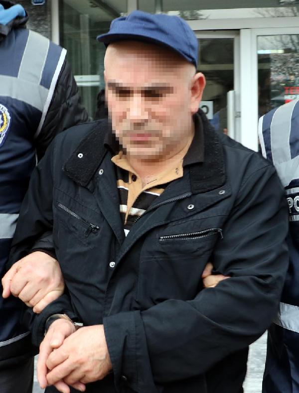 Otobüste taciz şüphelisi kameradan yakalandı