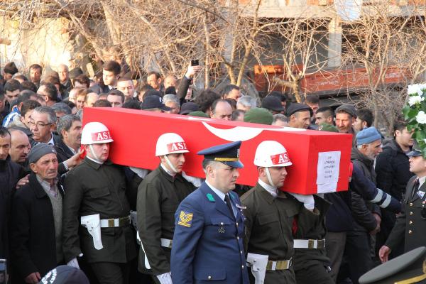 Sındırgılı şehit astsubay izinde düğün yapacaktı