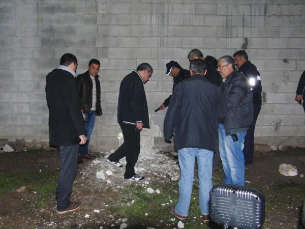 Kilis'te bir eve Suriye'den atılan mühimmat isabet etti