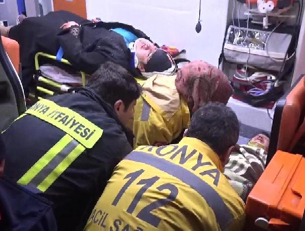 Kazada yaralanan kadın, yaralı çocukları ve eşi için ağladı
