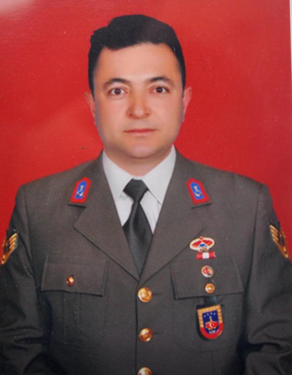 Şehit Astsubay Nusrat Atmaca, gözyaşlarıyla toprağa verildi