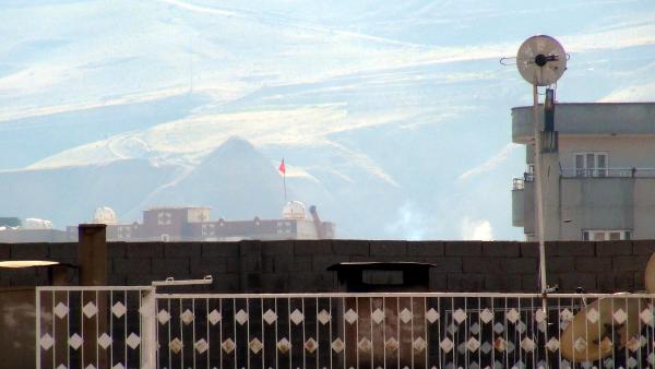 Cizre'nin büyük bölümü hendek ve barikatlardan temizlendi