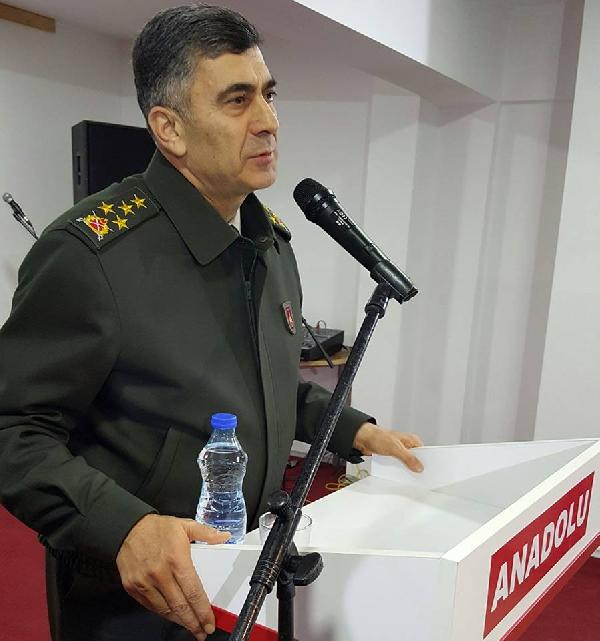 Orgeneral Salih Zeki Çolak: Ülkemizdeki terörü, Cumhurbaşkanımız, Başbakanımız, Silahlı Kuvvetler olmak üzere yok edeceğiz