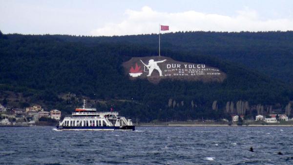 Çanakkale'de deniz ulaşımına lodos engeli