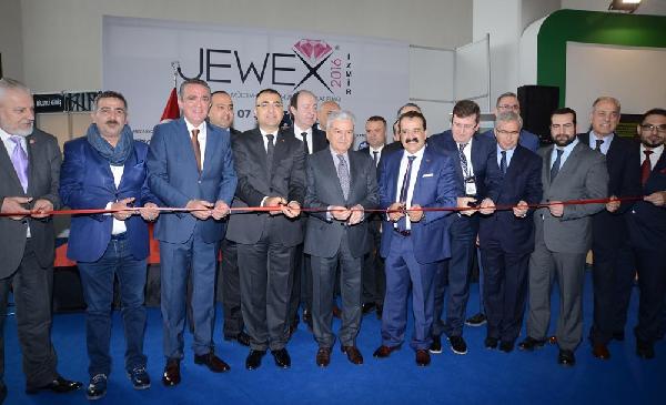 7'nci İzmir Kuyumculuk Fuarı açıldı