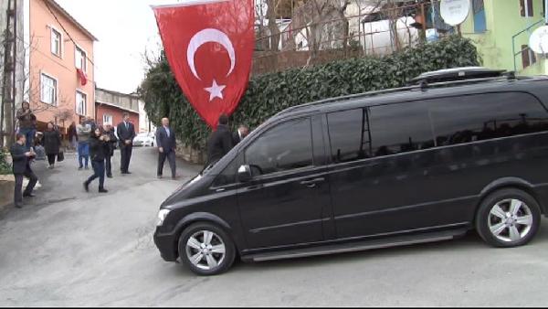 Kılıçdaroğlu şehit evini ziyaret etti