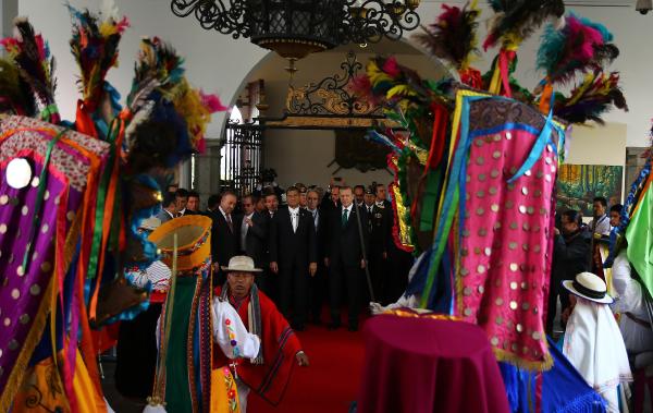 Cumhurbaşkanı Erdoğan Ekvador’da resmi tören ile karşılandı (2)