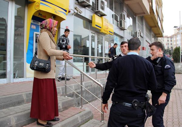 İkinci kez dolandırılmaktan son anda kurtuldu
