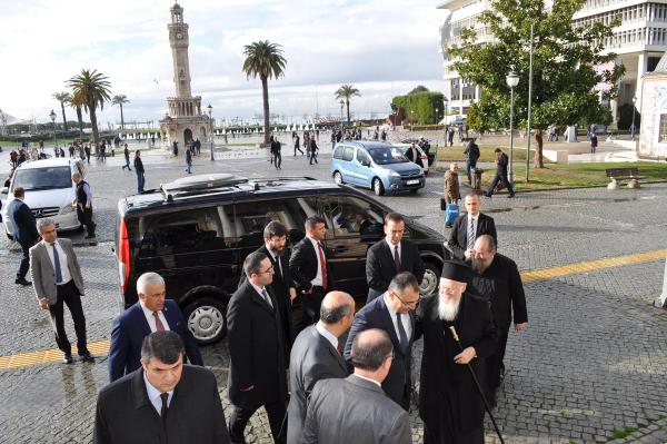 Patrik Bartholomeos İzmir'de