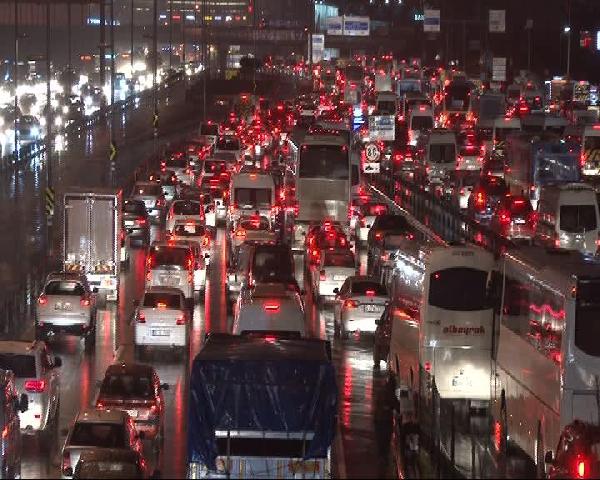 İstanbul'da trafik çilesi...