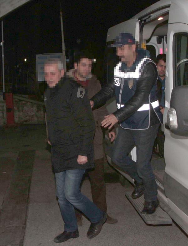 Manisa'da 'Paralel Yapı' operasyonuna 6 tutuklama