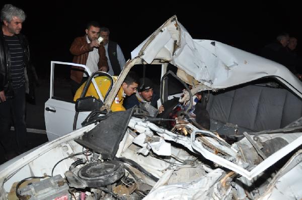 Aksaray'da kaza: 1 ölü, 4 yaralı