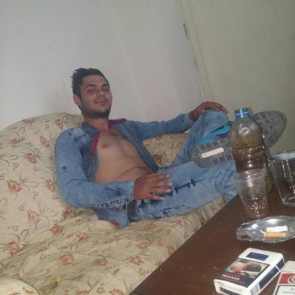 Otobüs şoförünün bağımlı genci kurtarma çabası yetmedi