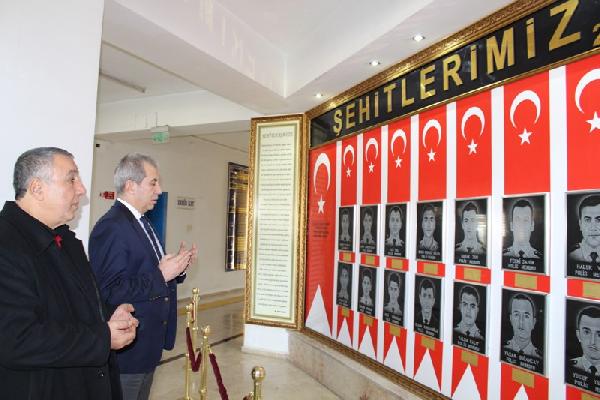 Iğdır Emniyet Müdürlüğü'nde 14 şehit için özel köşe